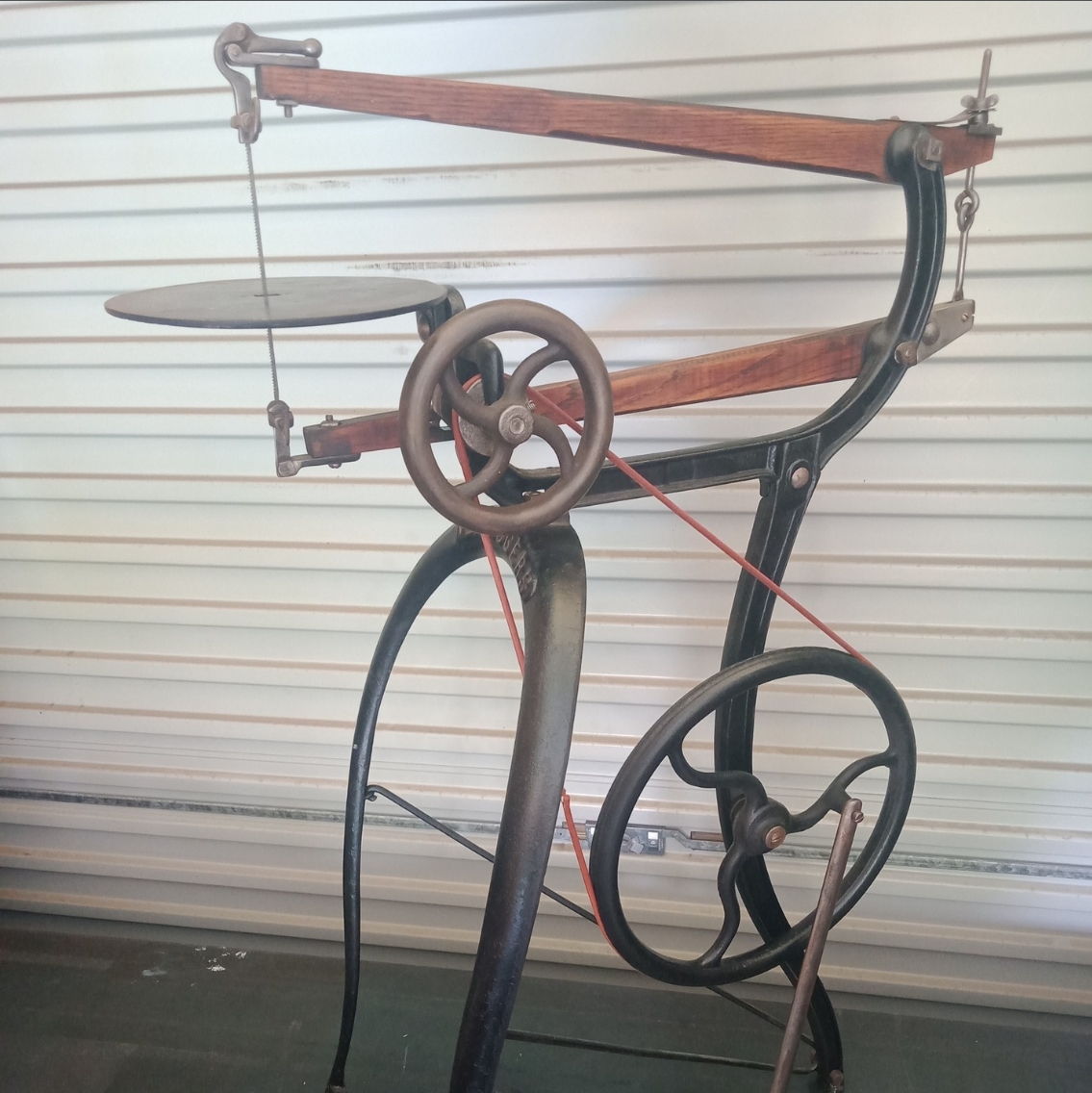 New Rodgers Treadle Scroll Saw