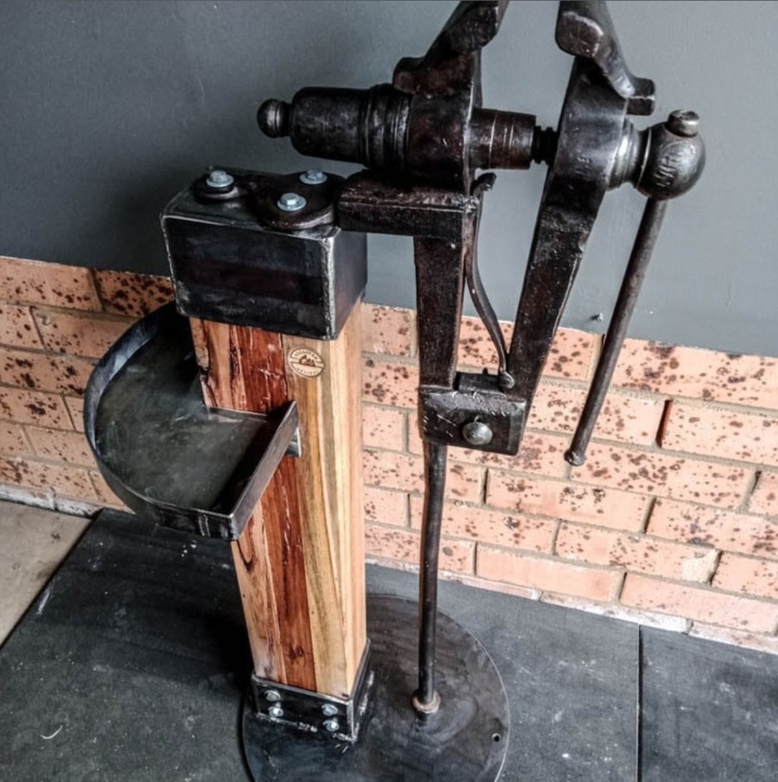 Blacksmiths Post Leg Vice and Custom Stand