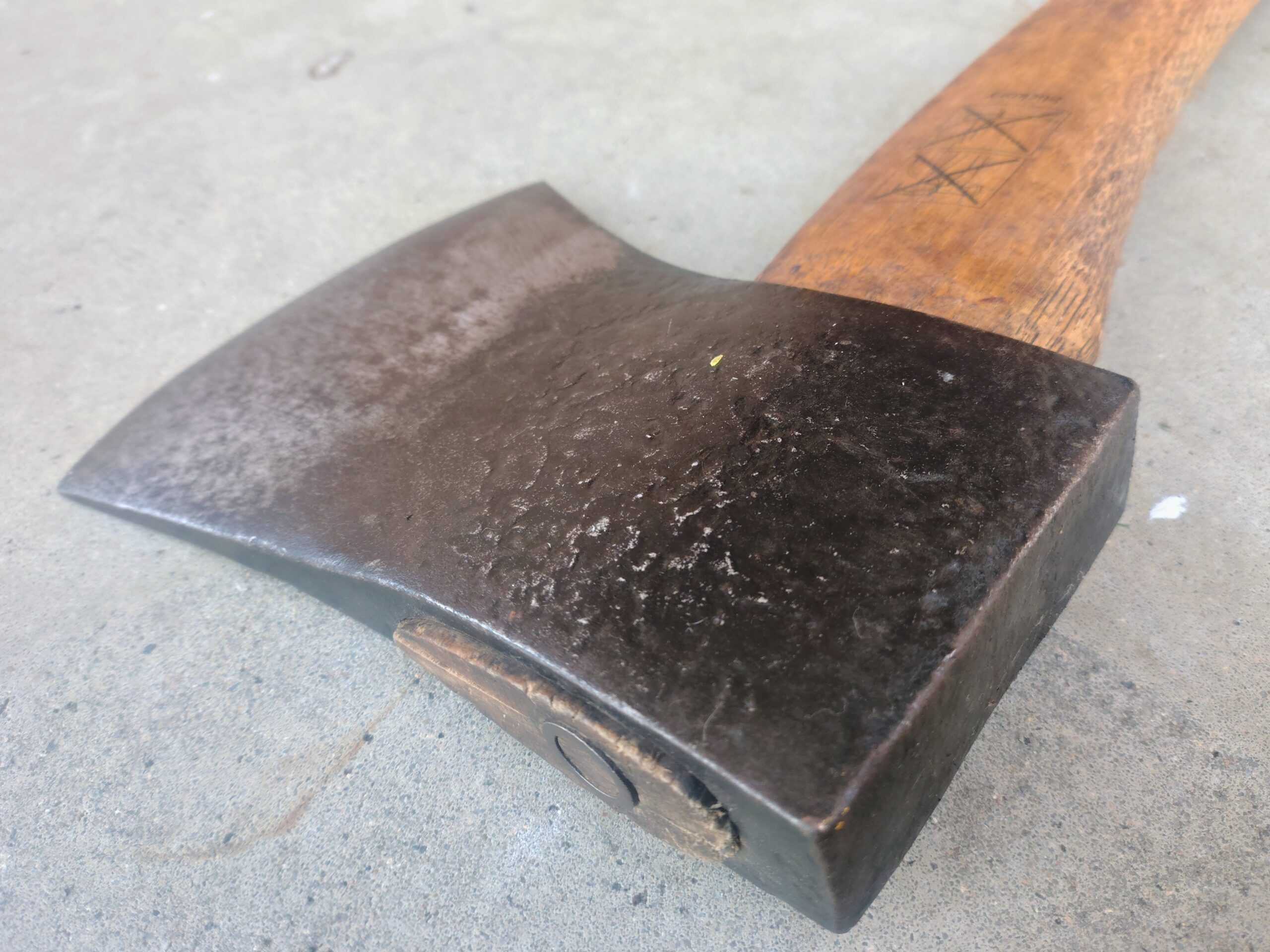 Restored Vintage Hults Bruk 4.5lb Felling Axe - Image 5