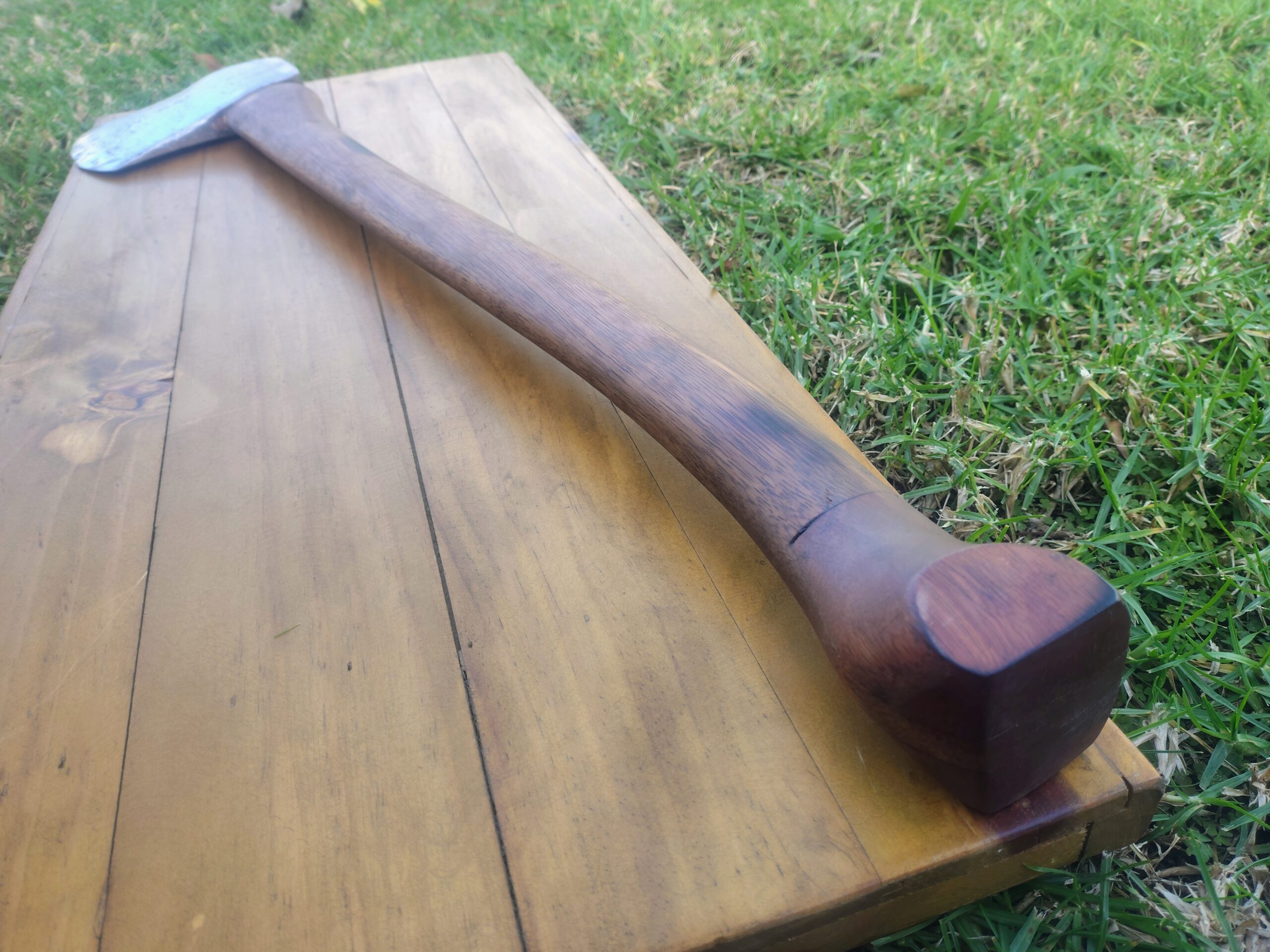 Plumb Felling Axe with Palm Swell - Image 6